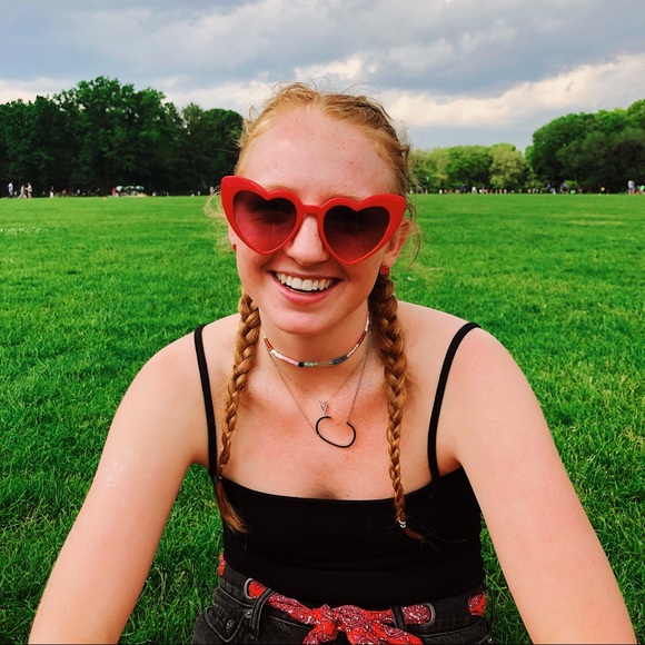 Meet your Posher, Charlotte - Picture 1 of 1